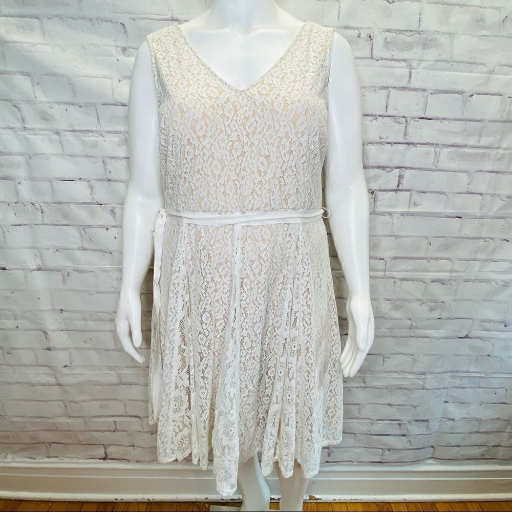 Lane bryant cream white lace dress size 20